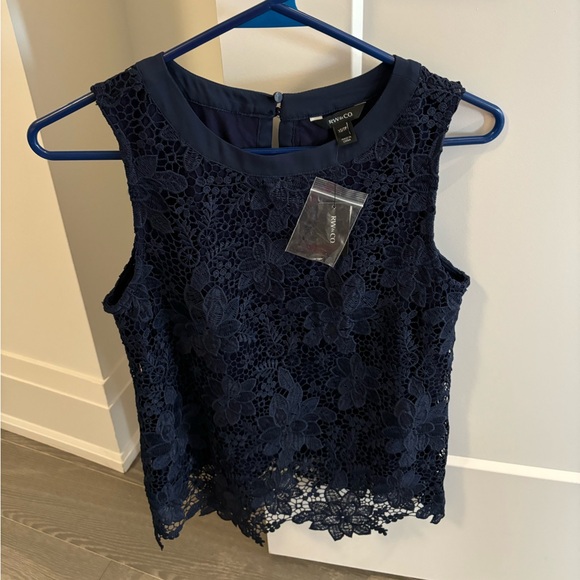 Brand new RW&CO lace top - Picture 3 of 3